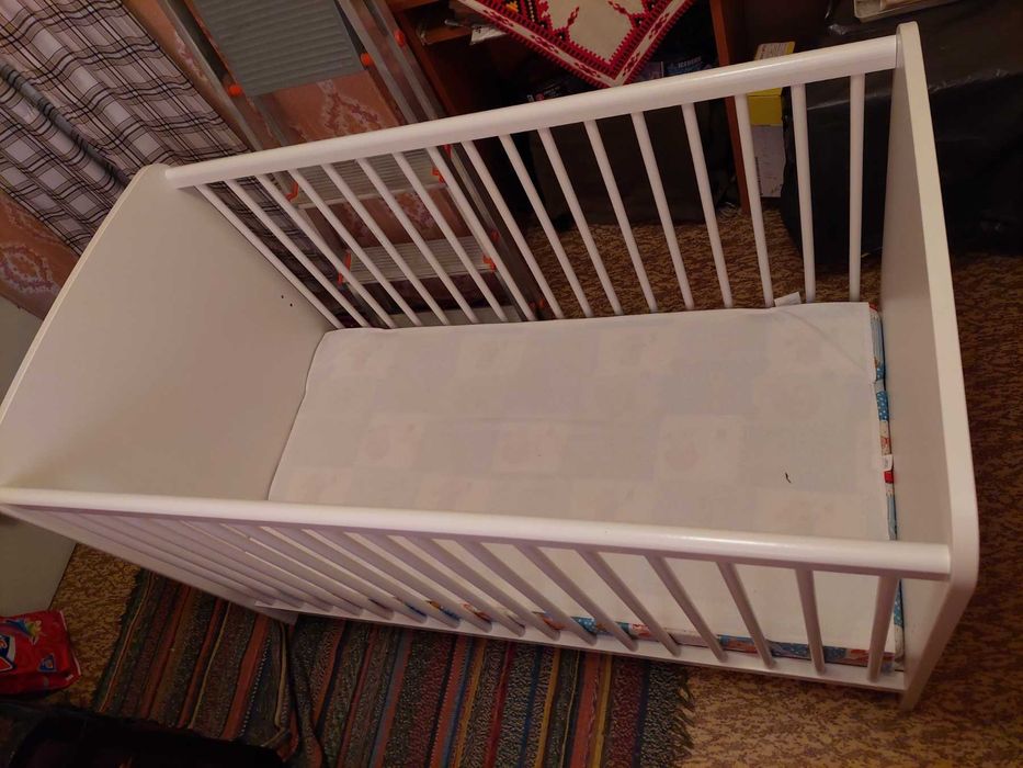 Детско/бебешко легло с матрак