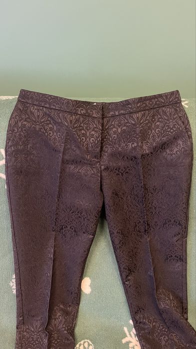 Женская шапка и брюки