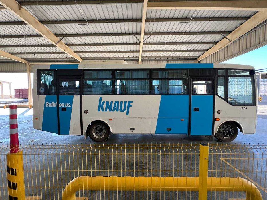 Автобус Isuzu HD50 сотилади