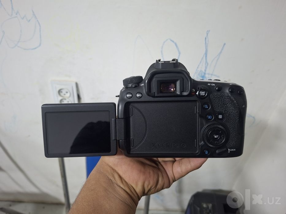 Canon EOS 6D Mark II