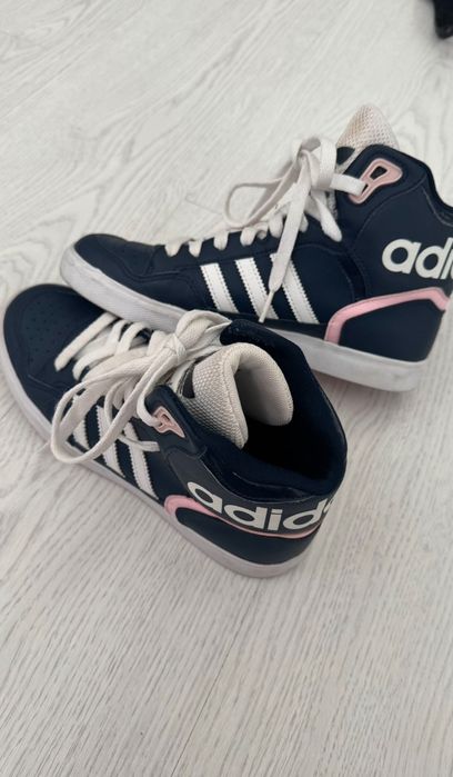 дамски маратонки кецове Nike air max 90 adidas