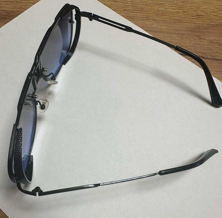 НОВИ интересни унисекс слънчеви очила