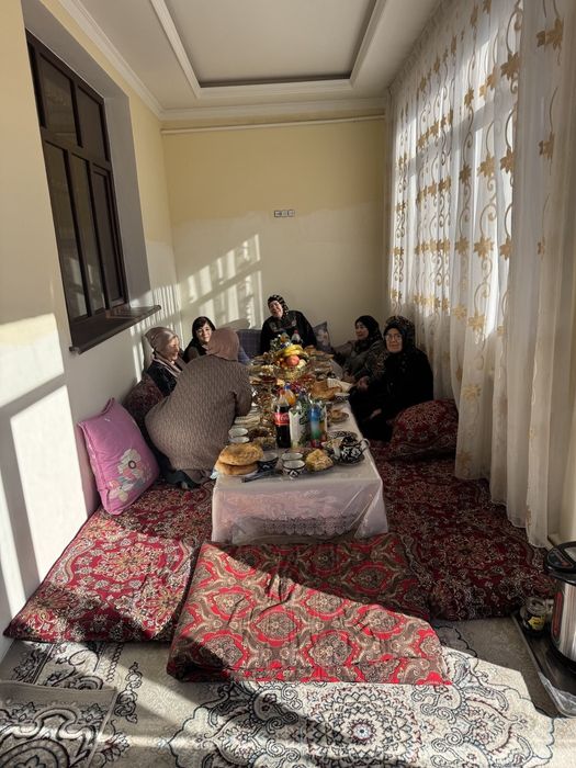 Qibrayda uchaska olti yarım sotix hamma sharoitlar bor gaz svet suv