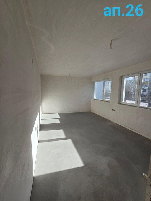 Продава се Двустаен апартамент в София, Обеля 2 - 82 кв.м за 987 €/кв.м - Снимка #4