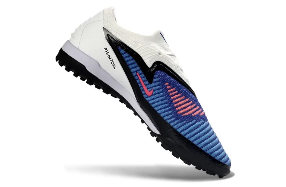 Nike Phantom