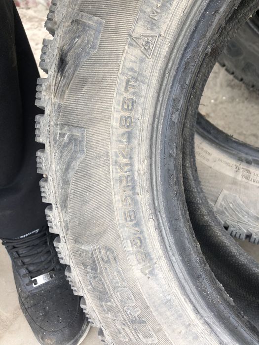 Шины зимние продам срочно торг