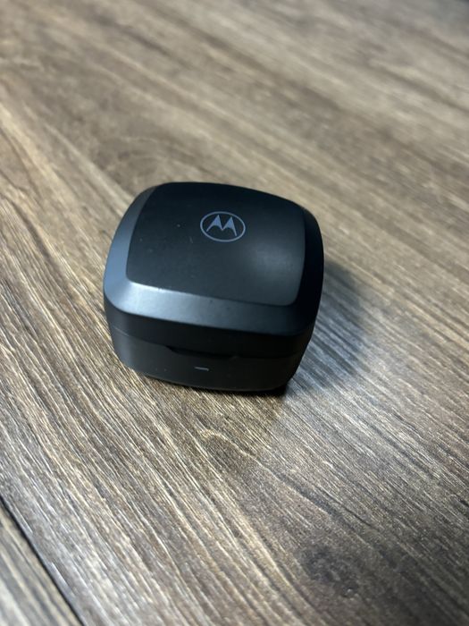 Слушалки Motorola Verve Buds 100