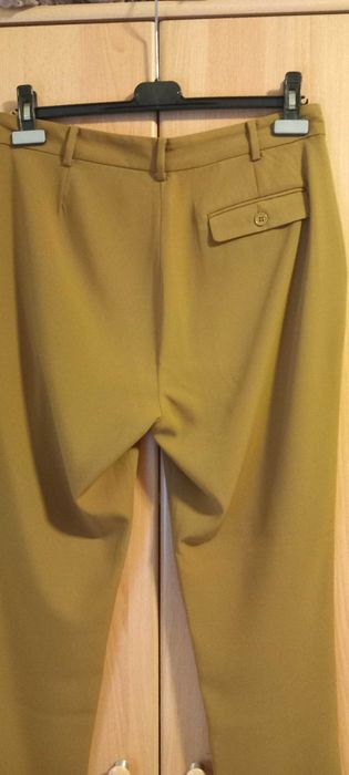 Дамски панталон - цвят горчица