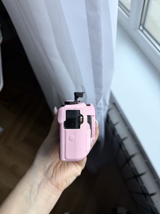 Продаю Canon G7X Mark II