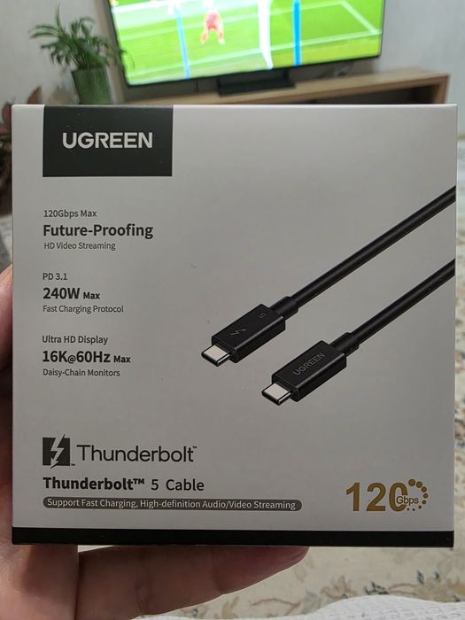 Кабель UGREEN Thunderbolt 5 USB-C 240W 120Gbps 16K