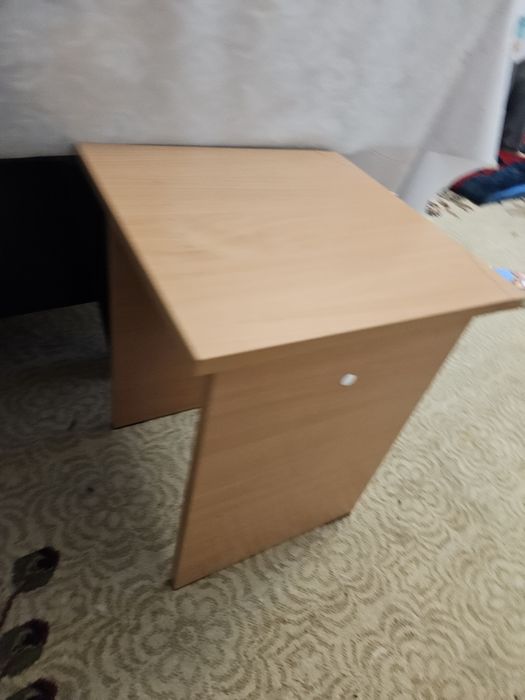 4шт орындық.  Табуретка