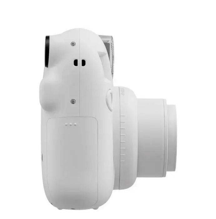 Фотоаппарт Instax Mini 12