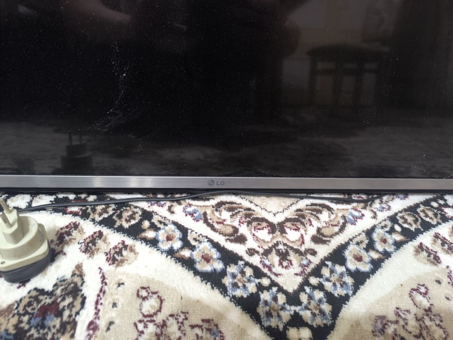 Televizor LG 50 oʻzimniki