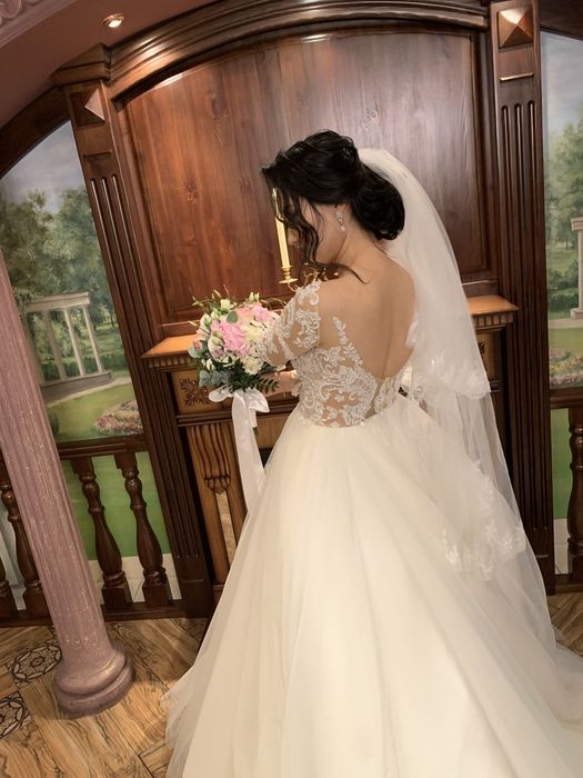 Свадебное платье