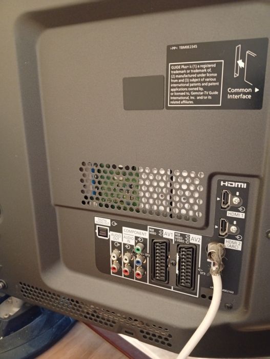 Телевизор Panasonic 46 инча