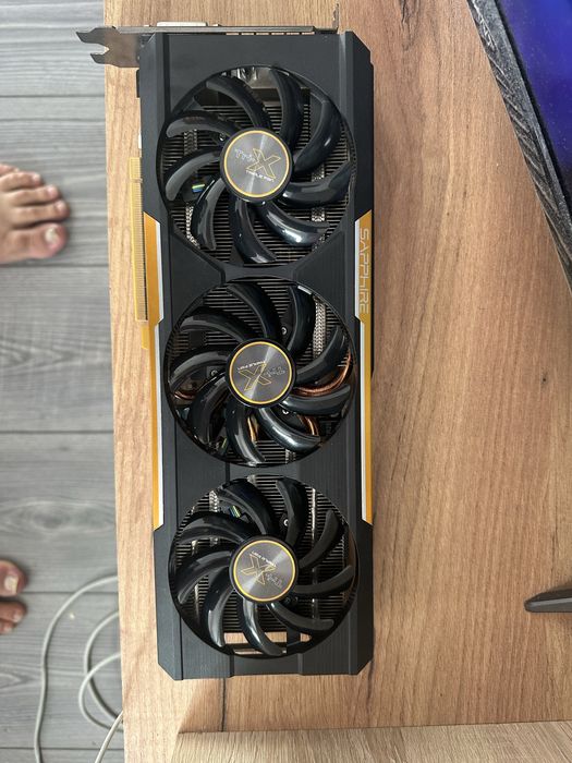 Placa video, AMD R9 390 8gb sau schimb