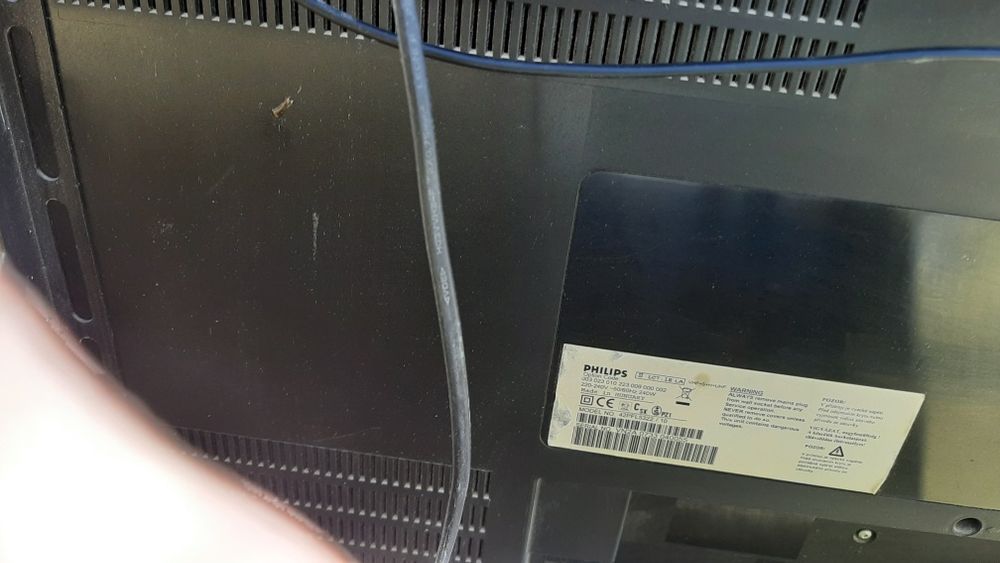 продам телевизор Phillips