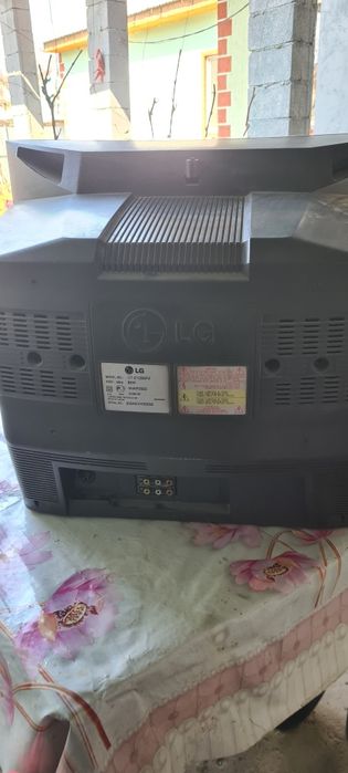 Продам телевизор