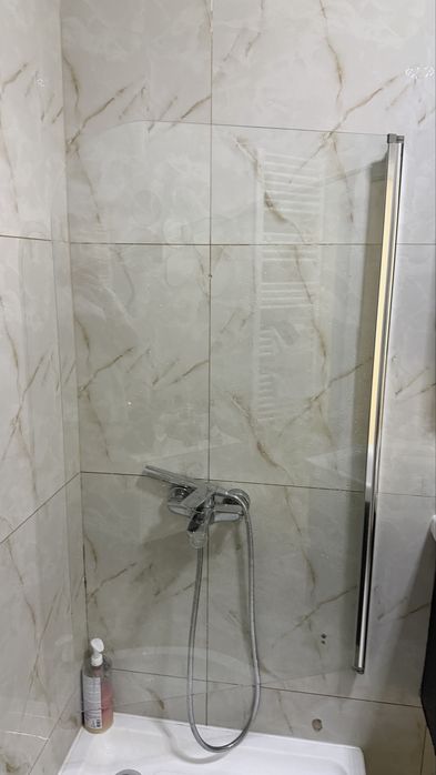 Perete dus si baterie
