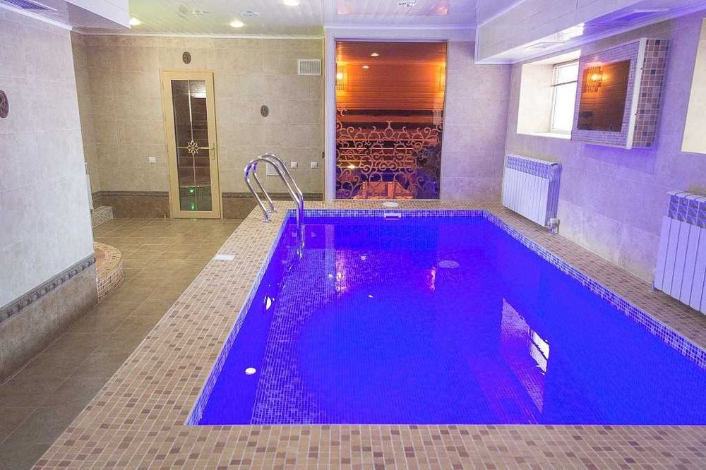 Строительство бассейнов, бань под ключ