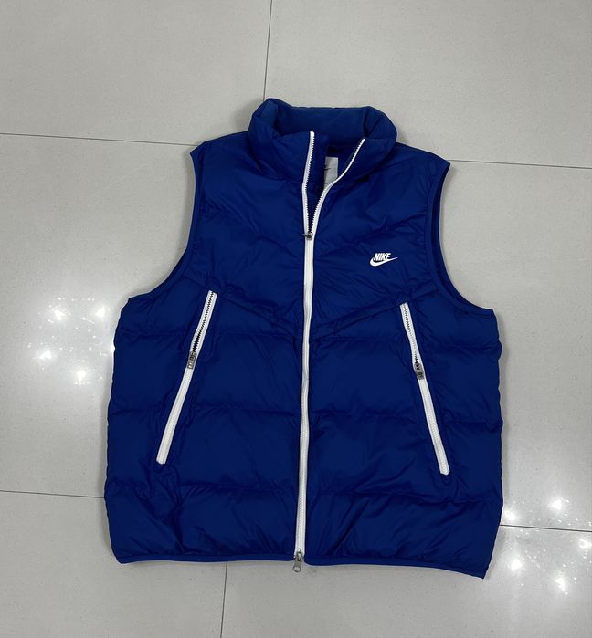 Vesta Nike Storm Fit