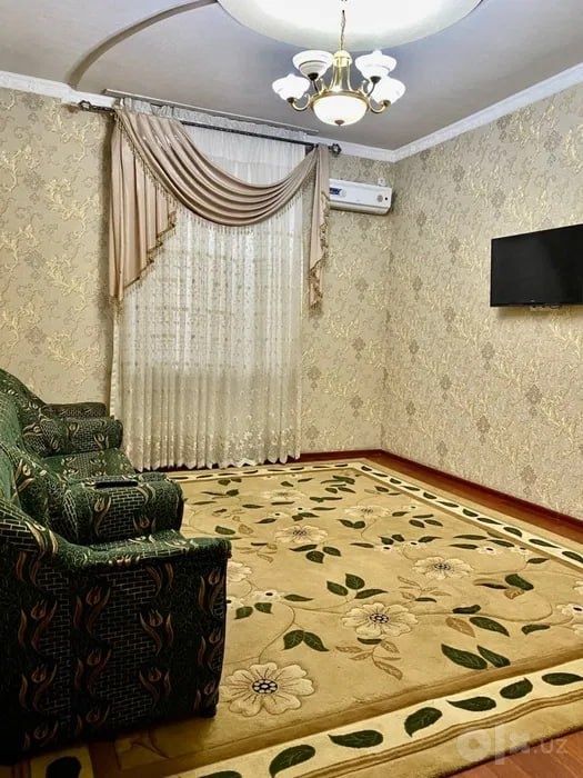 Сергели коттеж сотилади