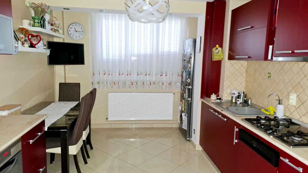 Apartament 3 camere, Calea Aradului Oradea