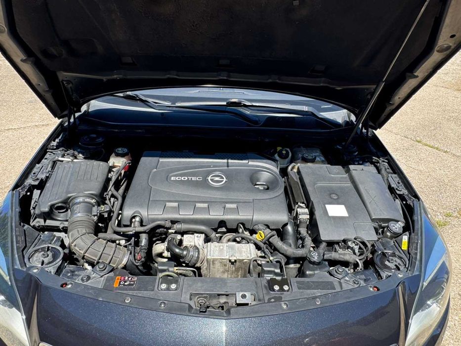 Opel Insignia 2.0 4х4 Bi Turbo дизел