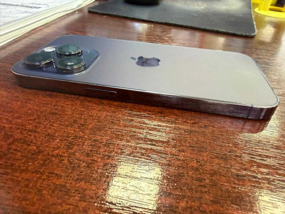 iphone 14 pro 256 мб