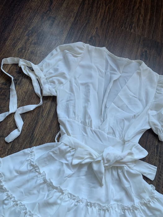 Rochita de vara superba alba noua