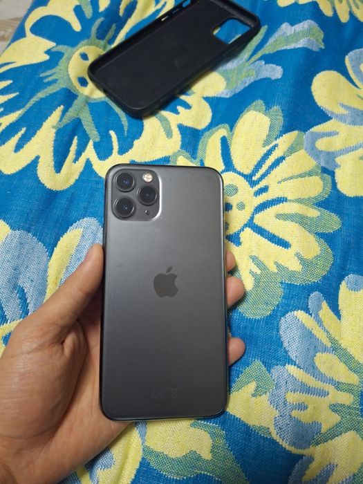 Айфон 11 про идеал сост без царапин