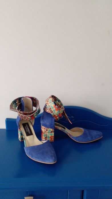 Туфли 37 размер нарядные