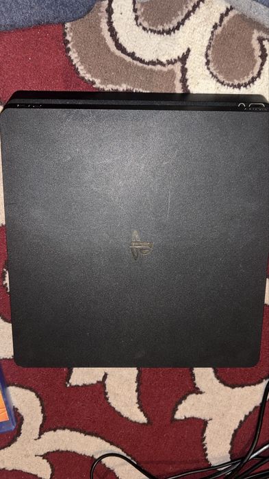 Play station 4 1tb