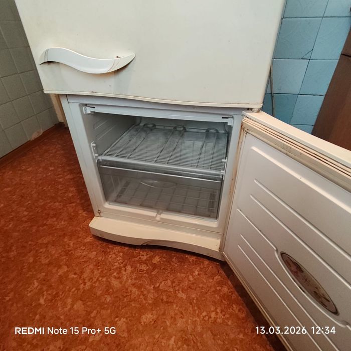 Холодильник рабочий б/у