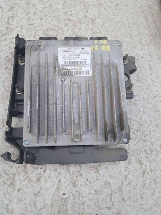 Calculator motor ecu renault megane 2 1.5 dci