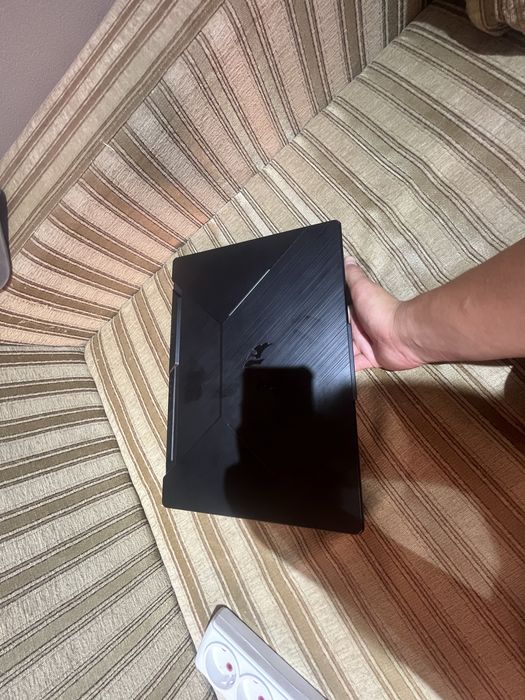 ASUS TUF Gaming FX506LI-HN271