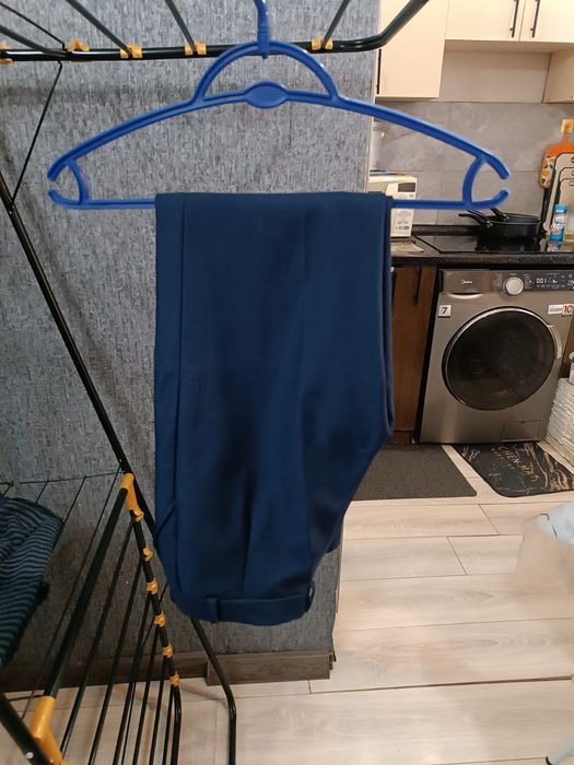 Продам костюм детский