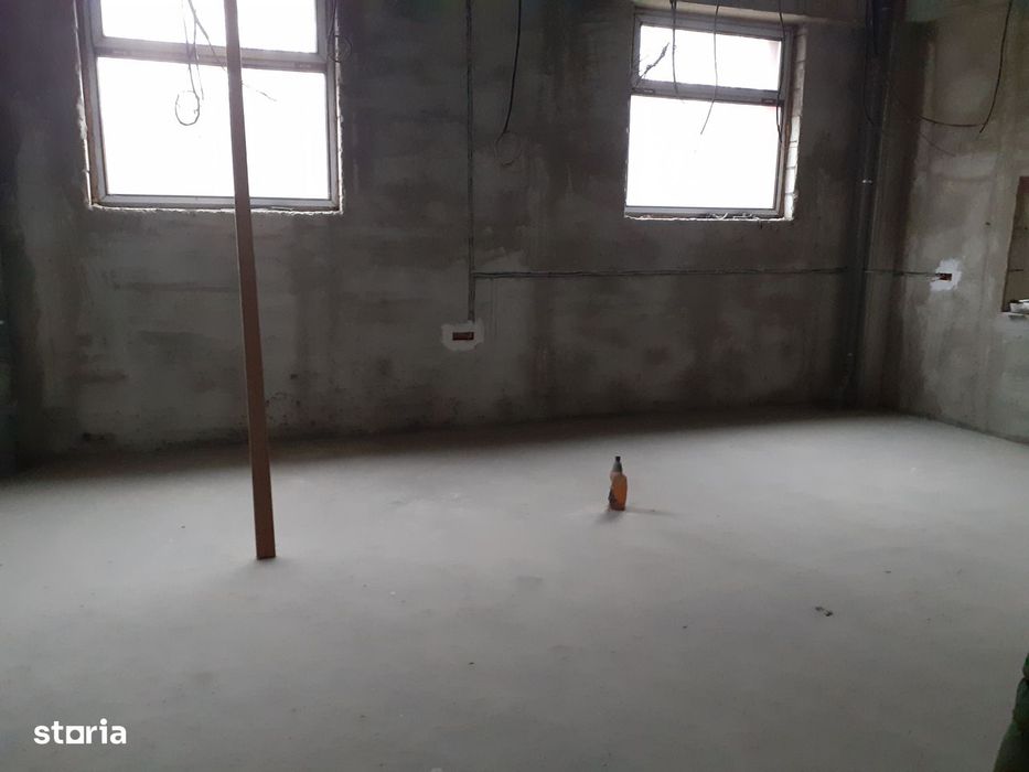 Constructie si teren ideale pentru saloane evenimente si altele