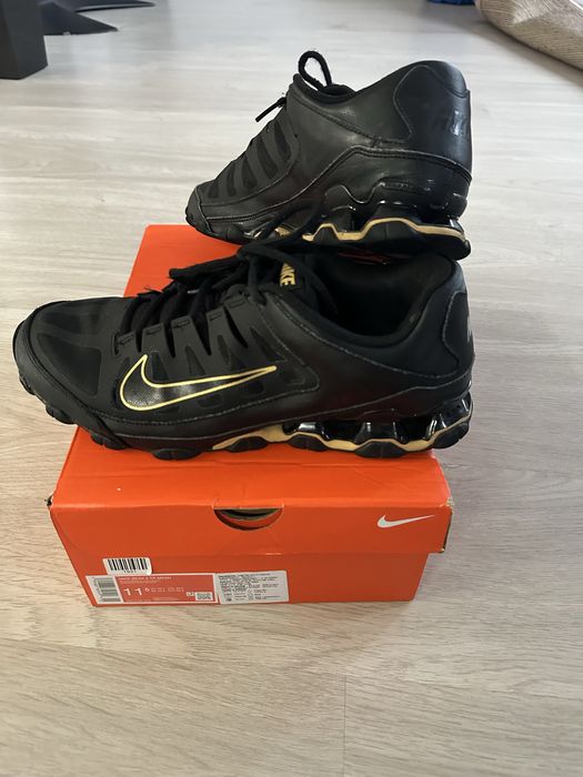 Nike маратонки reax 8 TR Mesh