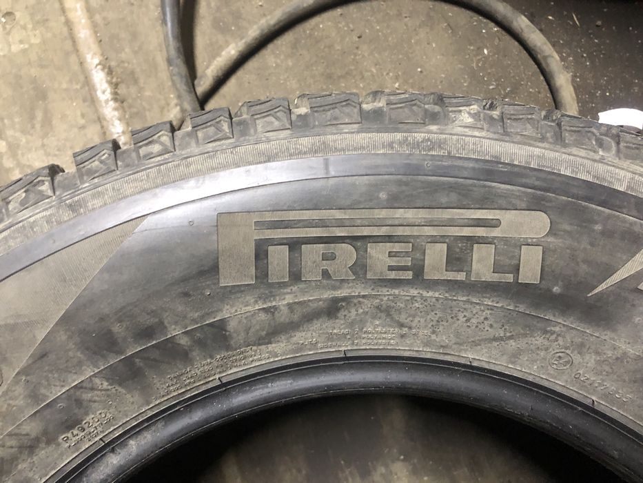 Продам комплект 285/60/18