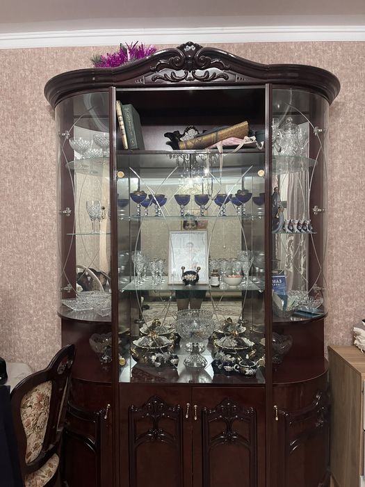 Стенка в гостинную