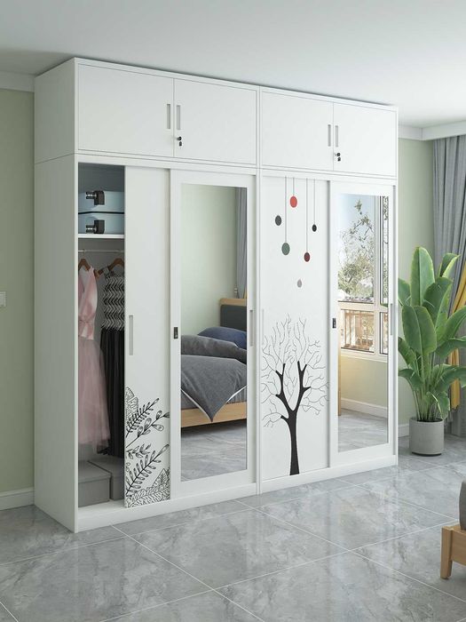 Rangli gul naqshli kiyim shkafi/Цветной шкаф с рисунком