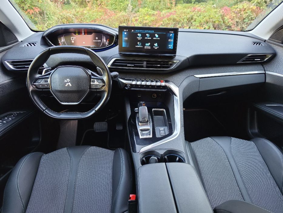 Peugeot 5008 facelift automat 7 locuri