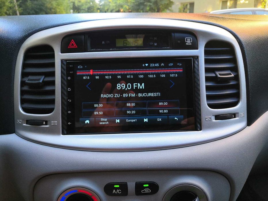 Navigatie Android Hyundai Accent Waze YouTube casetofon