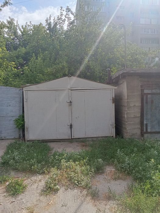 Продам металлический гараж.