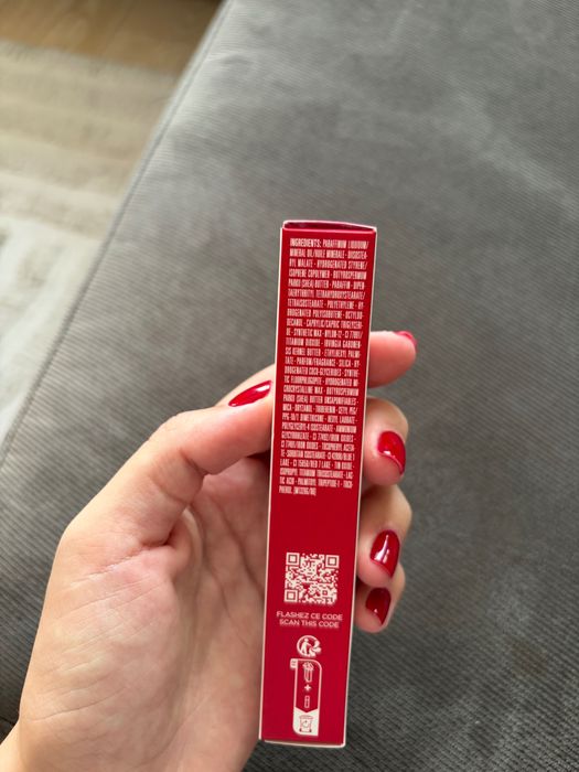 Гланц за устни - глос, Clarins