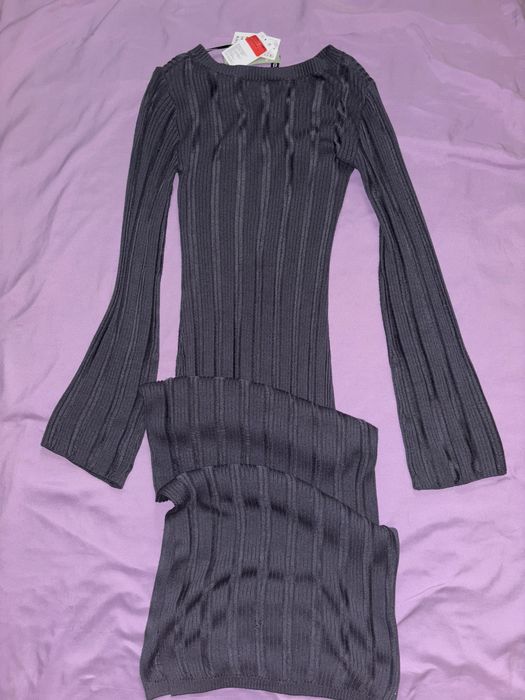 Длинное серое платье