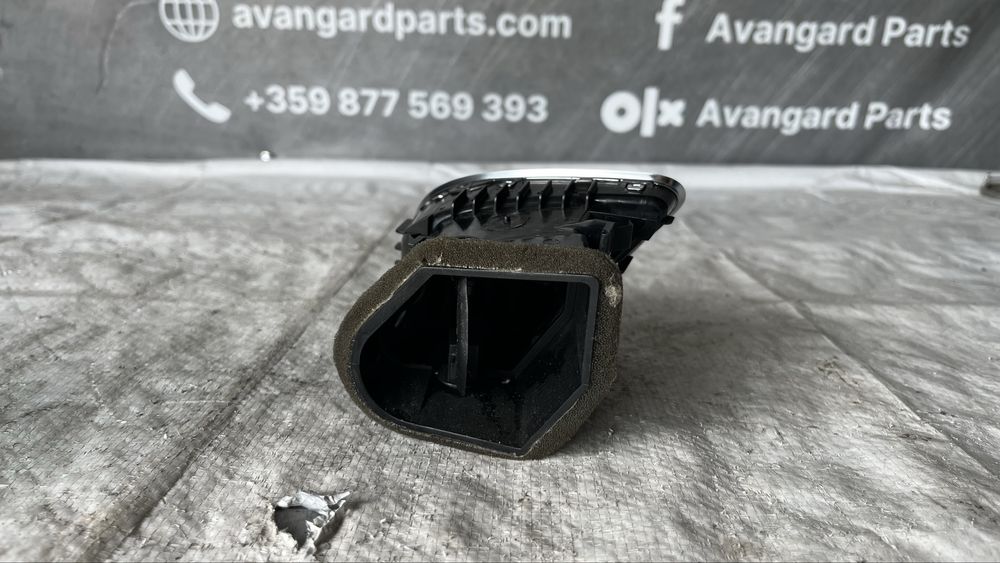 Дясна духалка Audi A4 B8