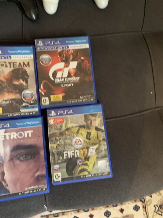 playstation 4 slim