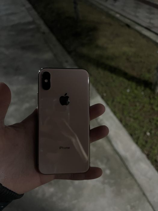 Iphone XS 64 gb ideal karobkasi bor